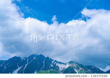 [山素材]從琴宮山看到的雲海和白馬三山【長野縣】 116375594