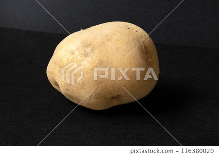 Potatoes, ingredients, black background 116380020
