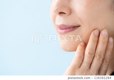 Women's mouth, 50s, nasolabial folds 116381264