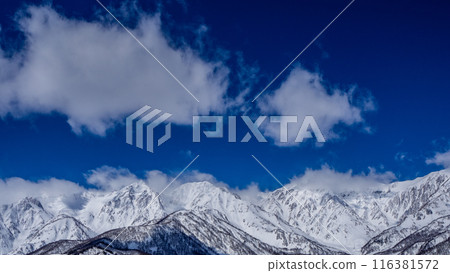 長野縣白馬村白雪覆蓋的北阿爾卑斯山 116381572