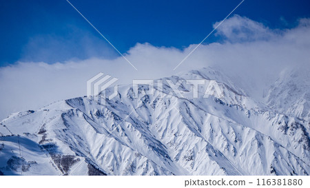 長野縣白馬村,白雪皚皚的北阿爾卑斯山 長野縣白馬村,白雪皚皚的北阿爾卑斯山 116381880