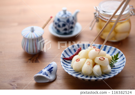 奶奶用甜醋醃製的醃菜 116382524