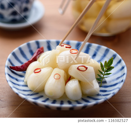 奶奶用甜醋醃製的醃菜 116382527