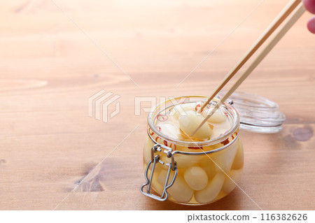 奶奶用甜醋醃製的醃菜 116382626