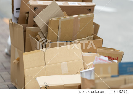 Cardboard Recyclable waste 116382943