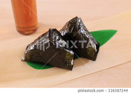 兩個飯糰 兩個飯糰 116387244