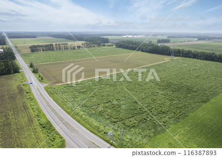 北海道十勝平原火山展望台（空拍） 116387893