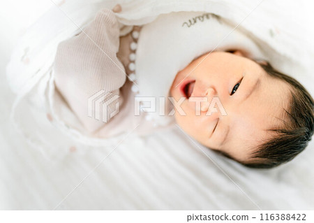 Sleeping baby 116388422