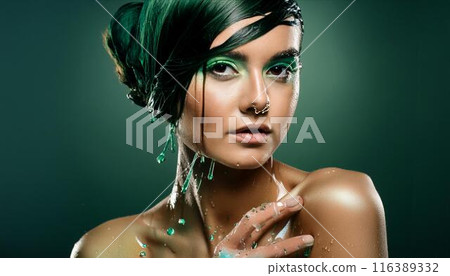 Woman with wet feeling 116389332