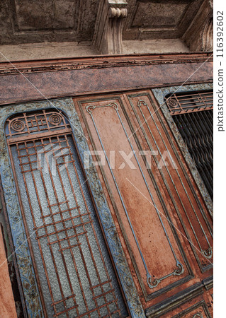 Art deco style on a vintage building Art deco style on a vintage building 116392602