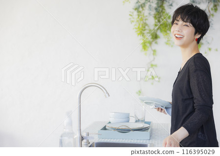 廚房裡的女人 116395029