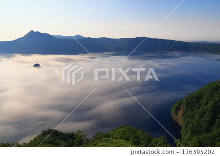 山被雲海覆蓋 116395202