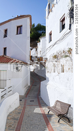 卡薩雷斯窄巷風光【西班牙/安達盧西亞】 116395364