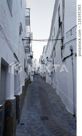卡薩雷斯窄巷風光【西班牙/安達盧西亞】 116395365