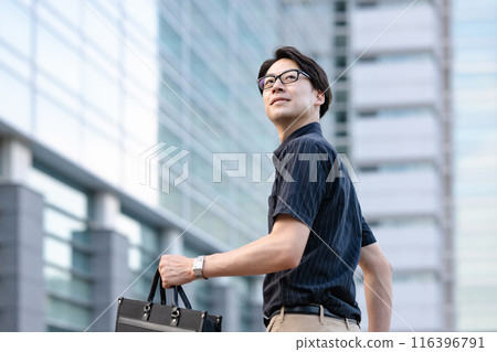 回顧的商人 116396791