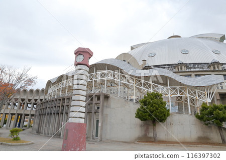Akita City Gymnasium (Akita City, Akita Prefecture) A gymnasium designed like a temple Akita City Gymnasium (Akita City, Akita Prefecture) A gymnasium designed like a temple 116397302