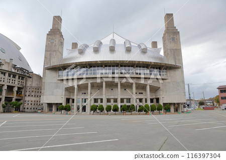 Akita City Gymnasium (Akita City, Akita Prefecture) A gymnasium designed like a temple 116397304