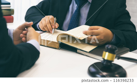 Lawyer meeting and consult with client. Consultation of businesswoman and lawyer. Treaty of the law. Law and Legal services concept. Lawyer meeting and consult with client. Consultation of businesswoman and lawyer. Treaty of the law. Law and Legal services concept. 116398233