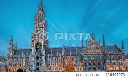 Marienplazt Old Town Square with the New Town Hall timelapse hyperlapse. Bavaria, Germany 116405073