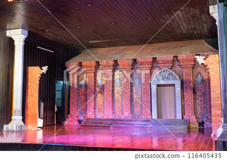 Vietnam: A folk dance performance that can be enjoyed at the My Son ruins, a sacred site of the Champa Kingdom that enshrines Hindu gods Vietnam: A folk dance performance that can be enjoyed at the My Son ruins, a sacred site of the Champa Kingdom that enshrines Hindu gods 116405435