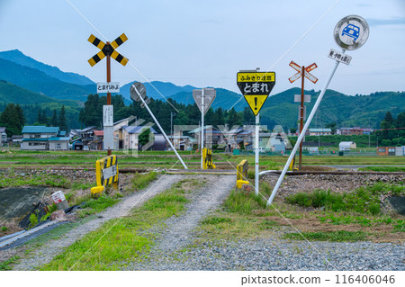 Tadami Line railroad crossing 116406046