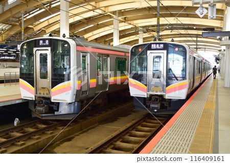 從JR東日本新潟站及信越線新潟站至新津站的車窗景觀（2022年夏季） 116409161