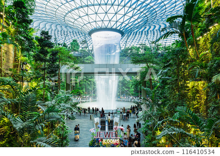 Singapore Changi Airport Jewel Artificial Waterfall 116410534