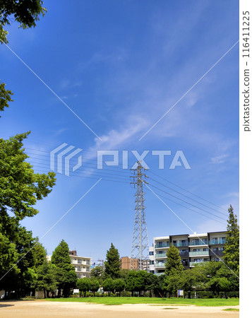 Steel tower 116411225