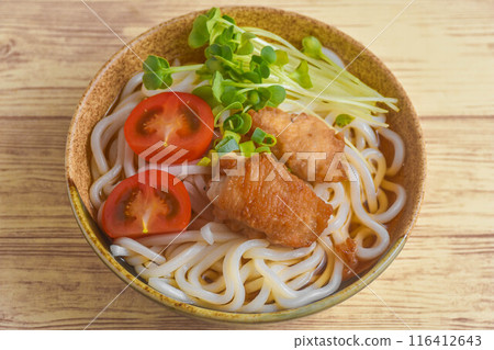 Deep fried chicken udon Deep fried chicken udon 116412643