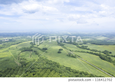 Shimizu Maruyama Observatory, Tokachi Plain, Hokkaido (aerial view) Shimizu Maruyama Observatory, Tokachi Plain, Hokkaido (aerial view) 116412702