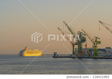 黃昏的神戶港川崎造船廠（川崎重工） 116412905