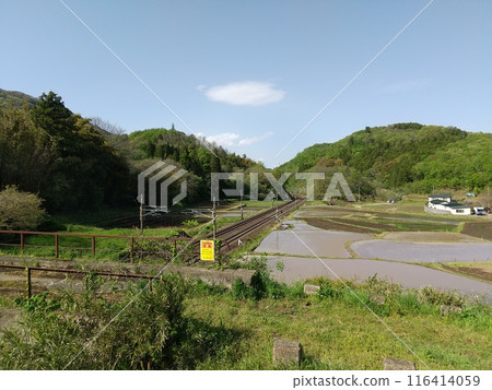 宮城縣白石東北幹線及稻田風光 宮城縣白石東北幹線及稻田風光 116414059