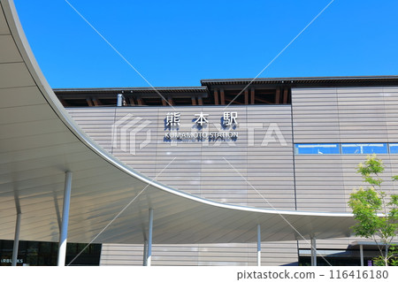 [Kumamoto Prefecture] Shirakawaguchi (East Exit) of Kumamoto Station on a clear day 116416180