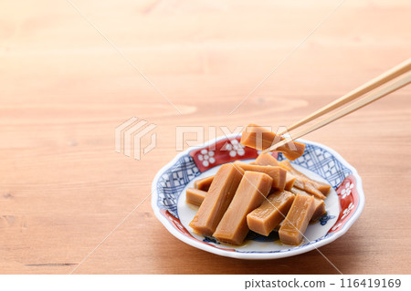 Domestically-produced seasoned bamboo shoots (Shinachiku) 116419169