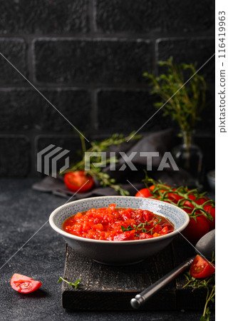 Homemade tomato sauce with spice 116419963