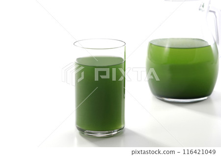 新鮮的綠汁 116421049