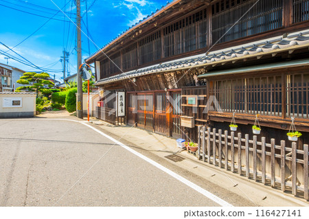 三重縣、伊勢別街、向本宿、門屋 116427141