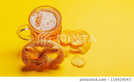 Beer, chips and pretzel Beer, chips and pretzel 116429043