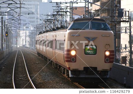 大和線：Yamatoji Liner（381系列列車） 116429279