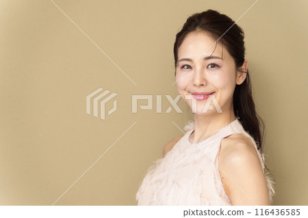 One-phone makeup, beauty, women 116436585