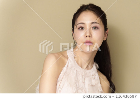 一香化妝美容女人 116436597