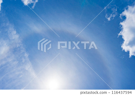 Rainbow cloud image 116437594