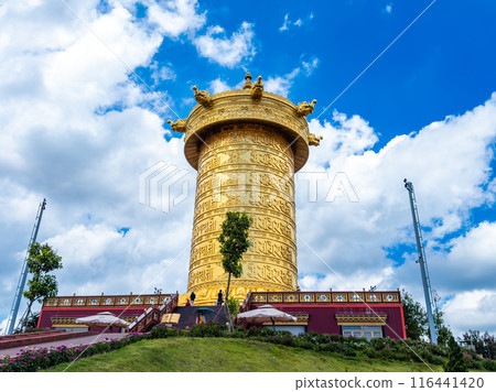 Temple, Stupa and Pagoda in Samten Hills Dalat, Vietnam 116441420