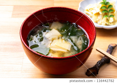 竹筍裙附菜味噌湯 116442782