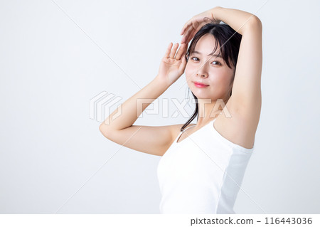 美麗形象:穿著吊帶背心的女人 美麗形象:穿著吊帶背心的女人 116443036