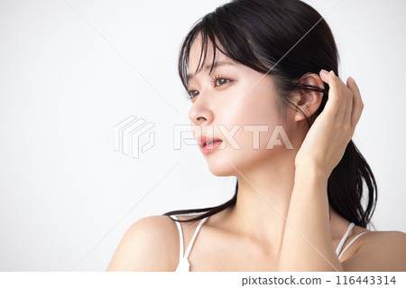 美容形象：做皮膚護理的女人 116443314