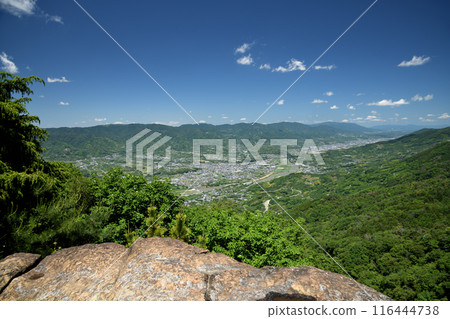 View of the Kinokawa River from Myojin Rock [Kinokawa City, Wakayama Prefecture] 116444738