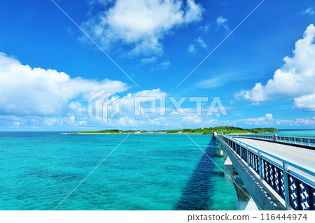 Okinawa Blue sky and sea from Ikema Bridge Okinawa Blue sky and sea from Ikema Bridge 116444974