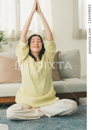 yoga, female, females 116449665