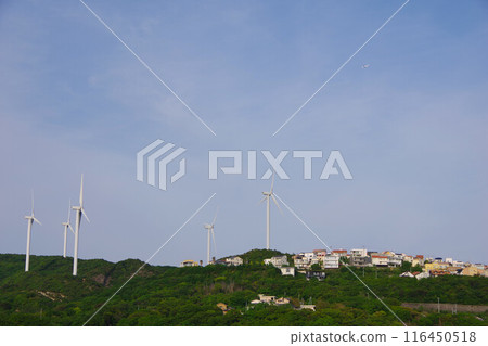 從兵庫縣淡路島的觀海廣場眺望晴美丘 從兵庫縣淡路島的觀海廣場眺望晴美丘 116450518